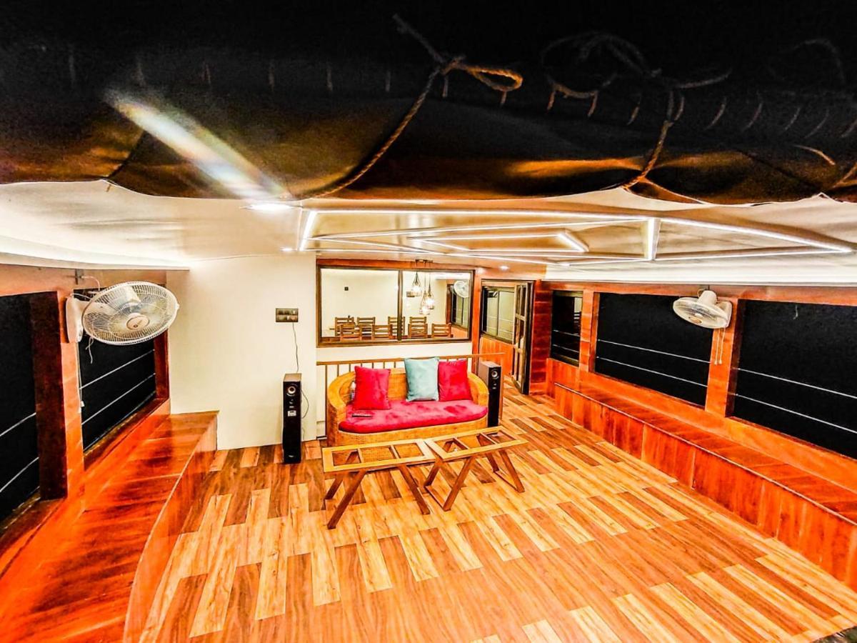 Beach Paradise Day Cruise Houseboat アーラップーザ県 エクステリア 写真