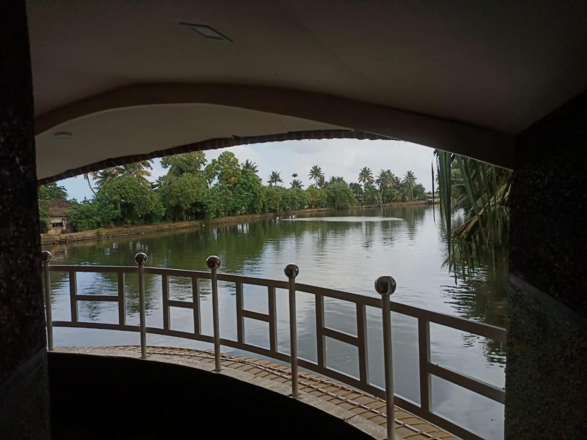 Beach Paradise Day Cruise Houseboat アーラップーザ県 エクステリア 写真
