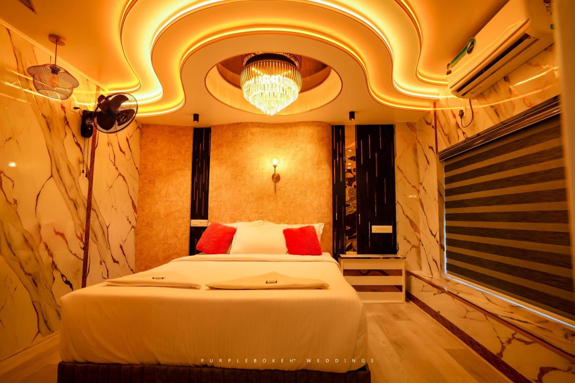 Beach Paradise Day Cruise Houseboat アーラップーザ県 エクステリア 写真