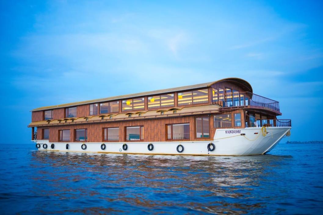 Beach Paradise Day Cruise Houseboat アーラップーザ県 エクステリア 写真